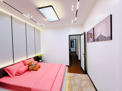 Cầu giấy - nguyễn khang - 20m ô tô dừng đỗ 24/24 - 42m/38m sổ x 4 tầng - mt 3.5m 4