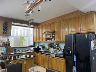 Chuẩn căn hộ dịch vụ ngay mặt tiền đường bùi văn ba trung tâm quận 7 ngang 6m x dài 25m hiện tại 1