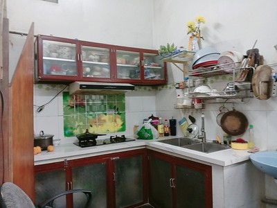 Bán nhà mặt phố q.9, 64m2, 2 tầng, 3.8 tỷ, sổ hồng 3