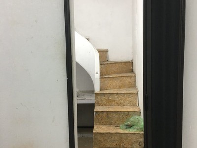 Cho thuê nhà phố giải phóng 23m2 x 2 tầng, 2 ngủ, 4.5 triệu 0