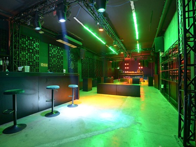 Sang cơ sở nhà hàng hẻm 214 điện biên phủ, p. 17, q. bình thạnh 4