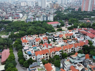 Chuyển nhượng đất dt 105m2,mt 9m vỉa hè đường 20m khu đô thị trung văn đường tố hữu -lê văn lương 0