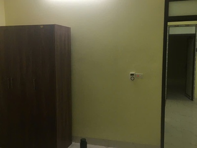 Chính chủ cần cho thuê các phòng trọ căn nhà 5 tầng diện tích 1 tầng 50m2 1