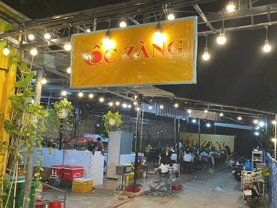 Cho thuê quán  đối diện rạp chiếu phim đồng xoài 1