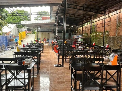 Cho thuê quán  đối diện rạp chiếu phim đồng xoài 3