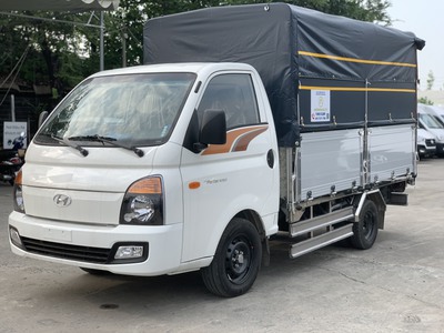 Xe tải HYUNDAI H150 Thùng mui bạt 3m6 Tải 1.5 tấn 4