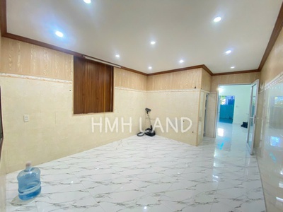 MT1825. C.H.O T.H.U.Ê N.H.À Mặt Đường Tuyến nhánh Ngô Gia Tự - ô tô đỗ cửa thoải mái  1