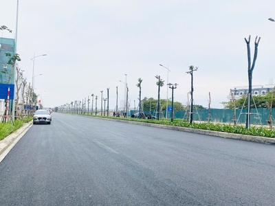 Chính chủ bán lô góc louis city 3 đại mỗ, 120m, 5 tầng, 2 thoáng trước sau, vỉa hè rộng, giá 50 tỷ 3