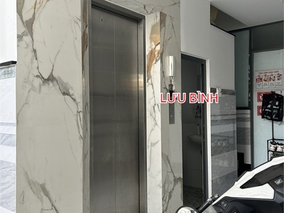 Bán chdv 6 tầng có thang máy. mt nguyễn trung trực, bình thạnh. dt 50tr/th 3