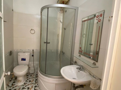 Chính chủ bán nhà 4 tầng, vị trí đẹp ngay trung tâm quận ngô quyền 3