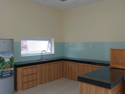 Cho thuê nhà nguyên căn rosita khang điền, 3 tầng, sử dụng 200m2, 4 phòng ngủ, 13tr/tháng 2