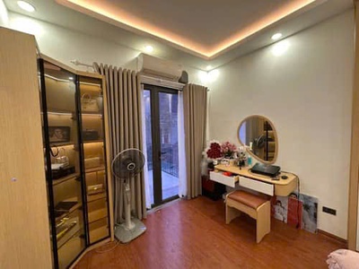 Nhà phân lô tập thể nhà hát chèo doãn kế thiện, lô góc, ô tô đỗ cửa 0