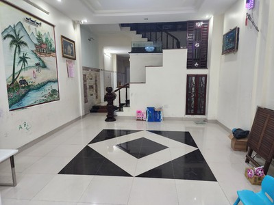 Bán nhà 3 tầng đường Hoàng Thúc Trâm,gần tiểu la,hải châu. giá 8.5 tỷ. 0