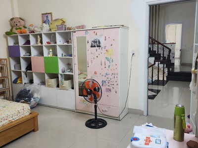 Bán nhà 3 tầng đường Hoàng Thúc Trâm,gần tiểu la,hải châu. giá 8.5 tỷ. 5