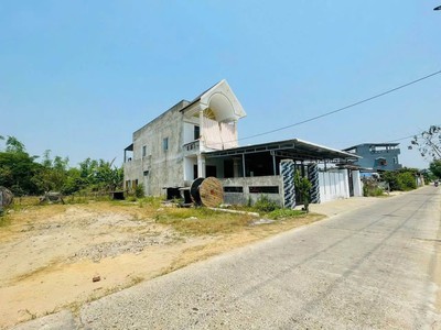  Cần bán 2 lô liền kề 280m2 ngay trung tâm thị trấn Nam Phước Giá Chỉ 730Triệu/ Lô. 0