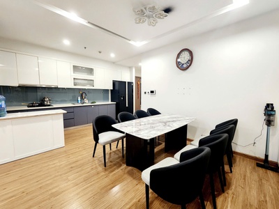 Cho thuê Vinhomes Metropolis, Liễu Giai, Ba Đình, Hà Nội. 148 m . 5