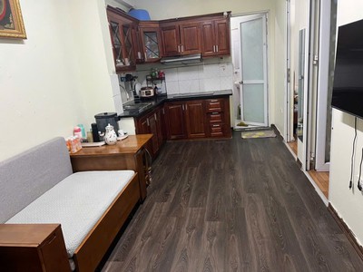 Bán căn hộ ccmn phố an dương vương, 40m2, tầng đẹp, 2 ngủ, 1.2 tỷ 1