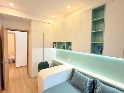 Bán căn hộ chung cư 310  minh khai, 98m2, tầng đẹp, 3 ngủ, 3 vệ sinh, 2 bc thoáng, full đồ 1