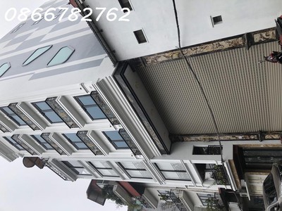 Bán tòa nhà vp phân lô-ôtô tránh-vỉa hè vip-cầu giấy-100m2x8t-tm-gara oto-kd-4x tỷ 0