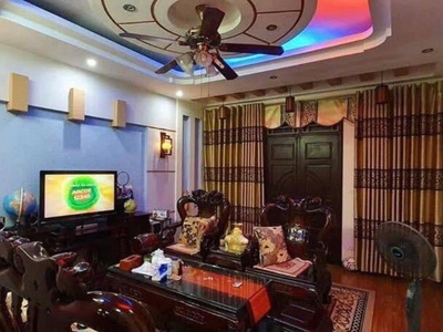 Nguyễn văn lộc- lô góc nhiều cây xanh- vỉa hè - ô tô tránh - kinh doanh / văn phòng  65m-5 tầng- mt 3