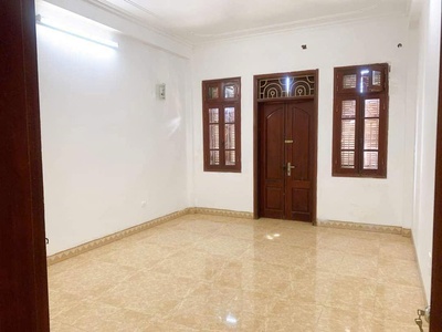 Cho thuê nhà 306 Nguyễn Trãi, Thanh Xuân, Hà Nội - mặt tiền kinh doanh. 4