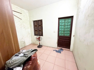 Bán Nhà riêng ngõ Đê Trần Khát Chân, quận Hai Bà Trưng 30m, 3 tầng giá 4.2 tỷ, ngõ nông 2