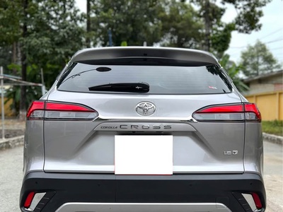 Bán xe Toyota Corolla Cross 1.8V 2022, màu xám. 3