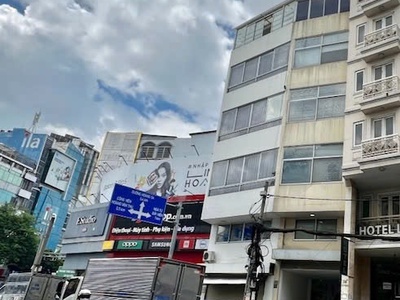 Toà Nhà Hai Mặt Tiền Cho Thuê Gần Ngã Tư Hoàng Văn Thụ Và Cộng Hòa 0