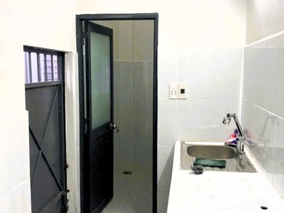 Cho thuê nhà mới 100 45m  đường 36 linh đông, ở ghép, giá 8tr/tháng 1