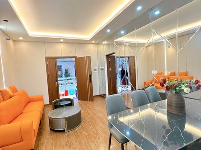 Bán nhà tập thể 2 tầng, 4 phòng ngủ - vị trí vàng hai bà trưng, hà nội - giá 3 tỷ hơn 2