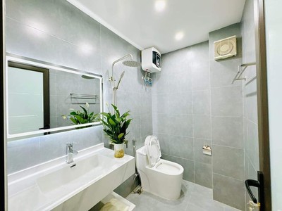 Nhà đẹp thụy phương - bắc từ liêm - dt35m2 - 5 tầng - giá 5 tỷ - ngõ thông thoáng - để ở , kinh 3