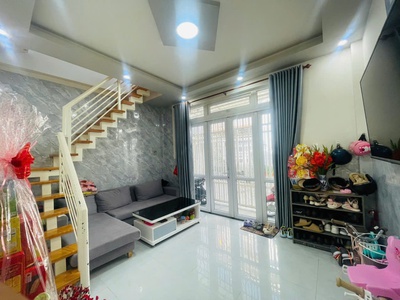 Bán nhà tại p5 đà lạt nằm sát bên kqh hoàng diệu 4