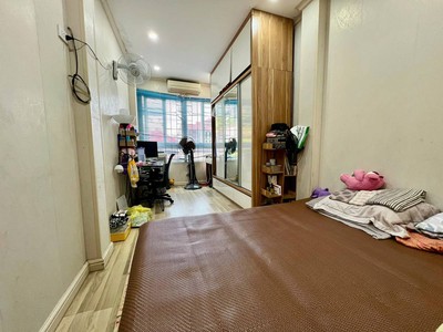 TT Hoàn Kiếm-mặt ngõ thông-7choox qua nhà-sổ đẹp-37M 5T 7xTỶ-Hồng Hà-tiện ích miễn bàn 1