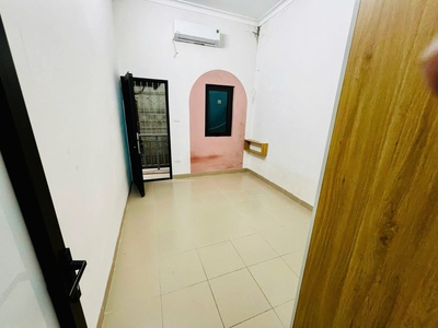 Cho thuê nhà riêng đường Minh Khai quận Hai Bà Trưng 35m x 4T, 3 ngủ giá 11 triệu 1
