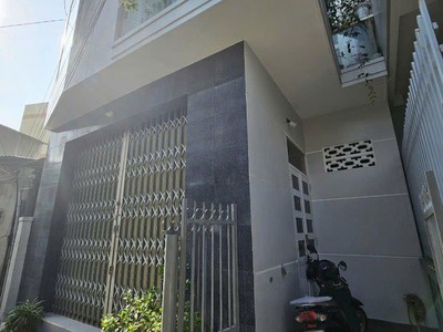 Bán nhà 2 tầng tttp nha trang , hẻm hương lộ ngọc hiệp 0
