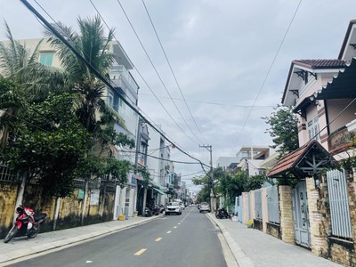 Siêu phẩm 247m2 -ngang 10m -mặt tiền trung tâm hải châu - giá chỉ 12,9 tỷ 2