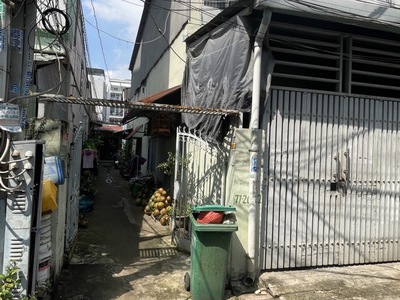 Mặt tiền hẻm ô tô - dòng tiền cho thuê 10 triệu - nhà nát 2 tầng - thích hợp xây chdv 1