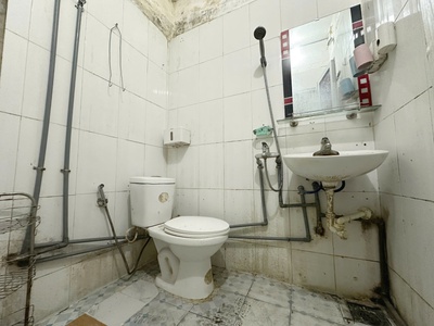 Bán nhà 10/30/231 trần nguyên hãn 2 tầng đang cho thuê 2.5tr tháng 3