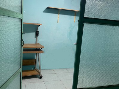 Cho thuê nhà nguyên căn chính chủ 40m2, gần giáo xứ Hòa Bình, P3, GV 2
