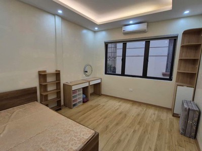 Bán nhà phố hào nam- đống đa mặt ngõ ngông- thông các ngả, 38m2, 4 tầng, mặt tiền  3.6m, 7.65 tỷ. 2
