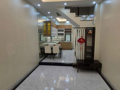 Bán nhà phố hào nam- đống đa mặt ngõ ngông- thông các ngả, 38m2, 4 tầng, mặt tiền  3.6m, 7.65 tỷ. 1