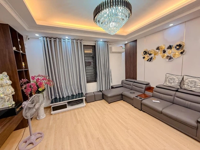 Bán nhà ngõ 63 phố trần quốc vượng 44m2 x 6 tầng, ngõ chợ thông rộng, tiện ích ngập tràn, 4 phòng 0