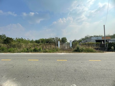Bán đất đường võ thị bàng - 1945m2 - 41x50 - 300m2 thổ cư - xã phú mỹ hưng - củ chi 0