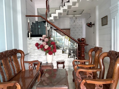 Bán nhà 3 tầng mới 60m2 4 15 cạnh kdc hồng long hiệp bình phước thủ đức chỉ 6.1 tỷ 4