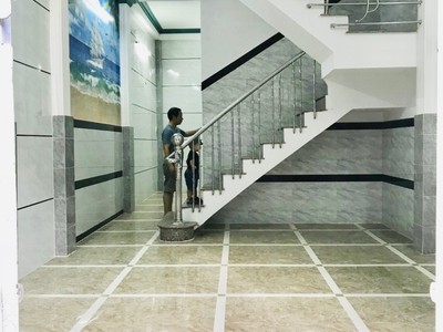 Bán nhà 40m2, hẻm xe hơi 5m đường tô hiệu, quận tân phú 1