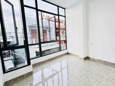 Bán nhà 3 tầng mới xây - đường 2 tháng 4, nha trang 2