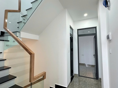 Bán nhà 3 tầng mới xây - đường 2 tháng 4, nha trang 7