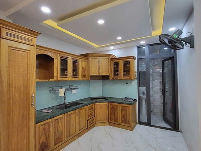 Cho thuê nhà thiết kế hiện đại phường vĩnh hải, đường oto thông 1