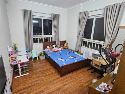 Cho thuê căn hộ chung cư 299 phố vọng 120m2, 3 ngủ, 2 wc, 16 triệu có slot ô tô 3