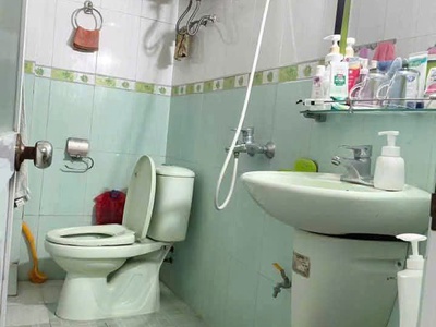 Cho thuê nhà ngõ 245 định công, 5 tầng, 35m2, 3 ngủ, 4 vệ sinh kd online kết hợp ở gia đình 3
